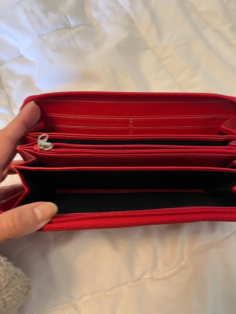 Red Leather Zip-Around Women's Wallet - Picture 4 of 4